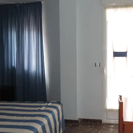 Hotel Costa San Antonio 2*